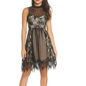 New Foxiedox Gloria Fit & Flare Lace Mini Dress $168 BLACK Size 2 Any Occasion